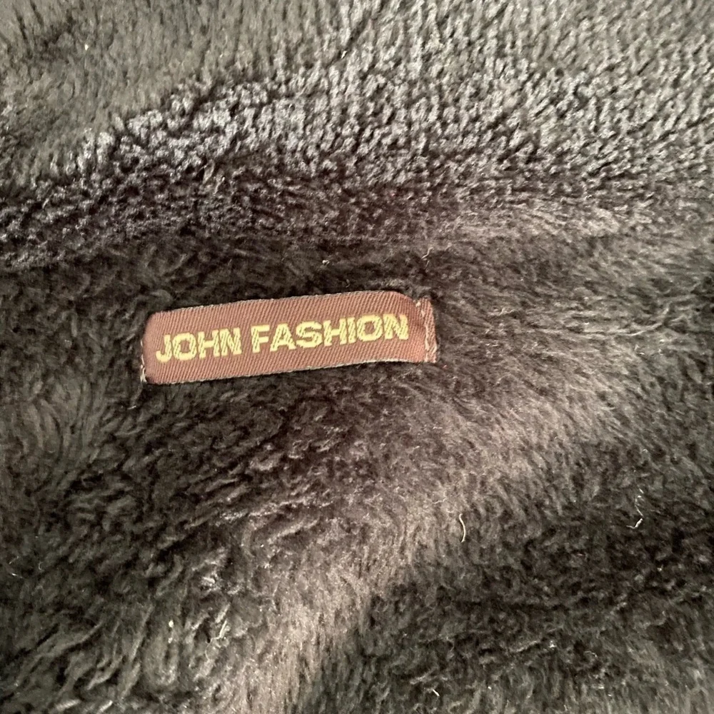SOFT Black Jacket no buttons